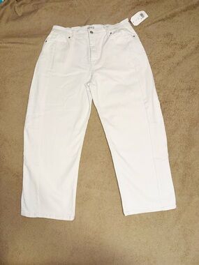 White Barrel Jeans